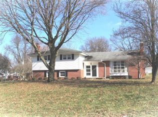 2538 Blossom Ln, New Castle, PA