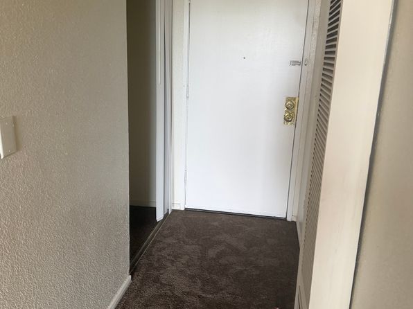 1300 Bissell Ave #205