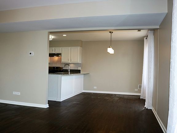 5th image of 223 Carlisle Ave