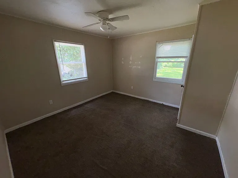 3546 Carney St — Photo 6