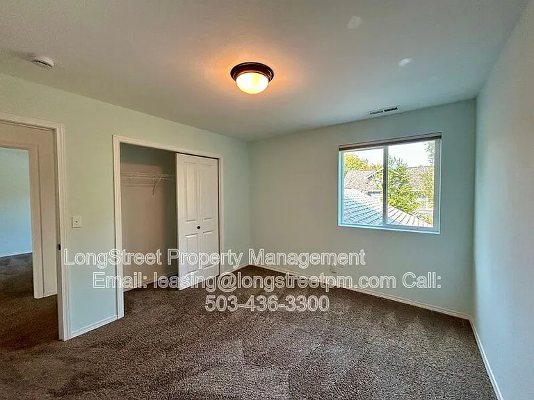 4833 NE 18th Ave — Photo 16