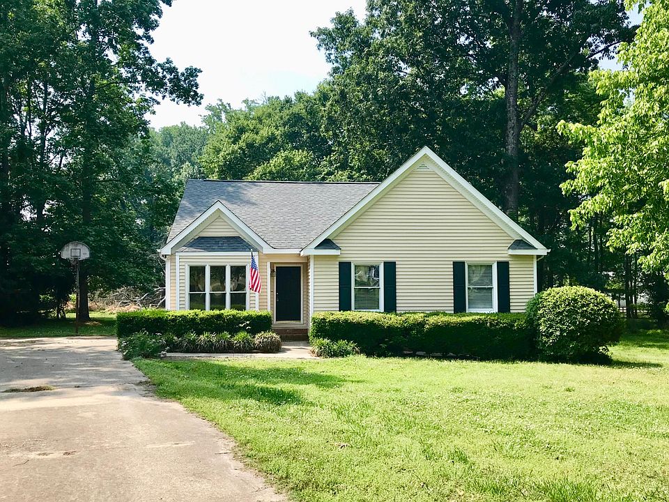 Front of Home - 1 Acre Lot