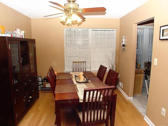 5th image of 2702 Pinhorn Dr