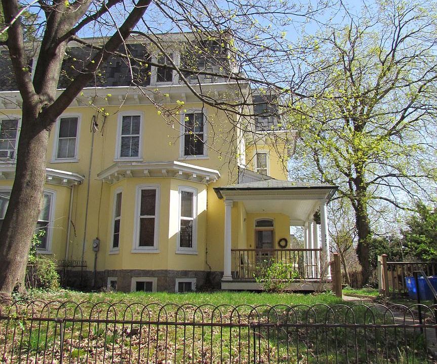 1st image of 222 W Winona St #1