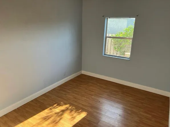 519 NW 10th Ave #B, Boynton Beach, FL 33435