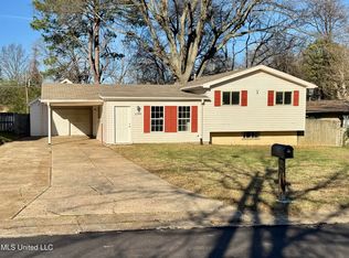 1268 Staunton Dr, Southaven, MS 38671