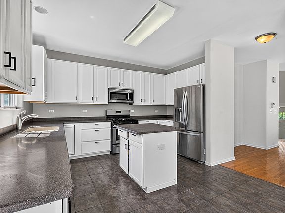 2nd image of 205 Station Park Cir