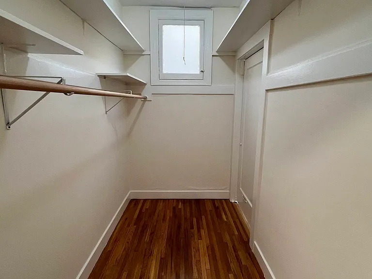 2940 Van Ness Ave #2 — Photo 3