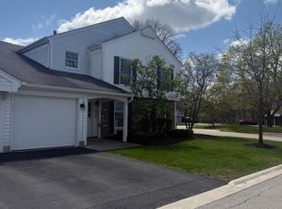 2146 Sunderland Ct APT 102-B, Naperville, IL 60565