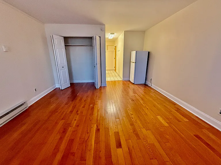 2528 Christian St #3 — Photo 20