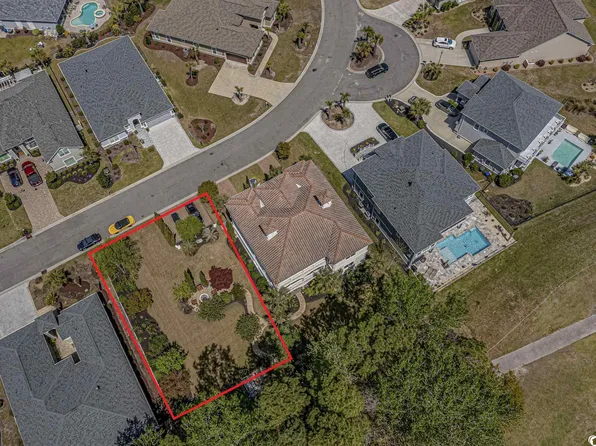 2204 Via Palma Dr., North Myrtle Beach, SC 29582