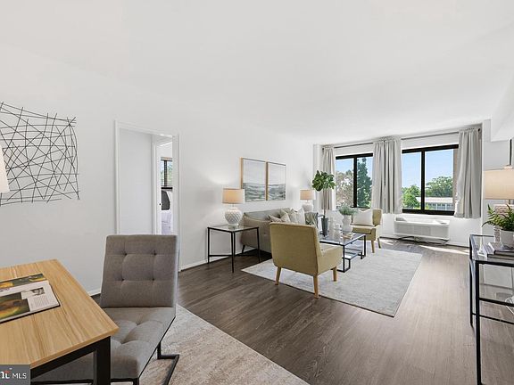 2nd image of 3601 Wisconsin Ave NW APT 509