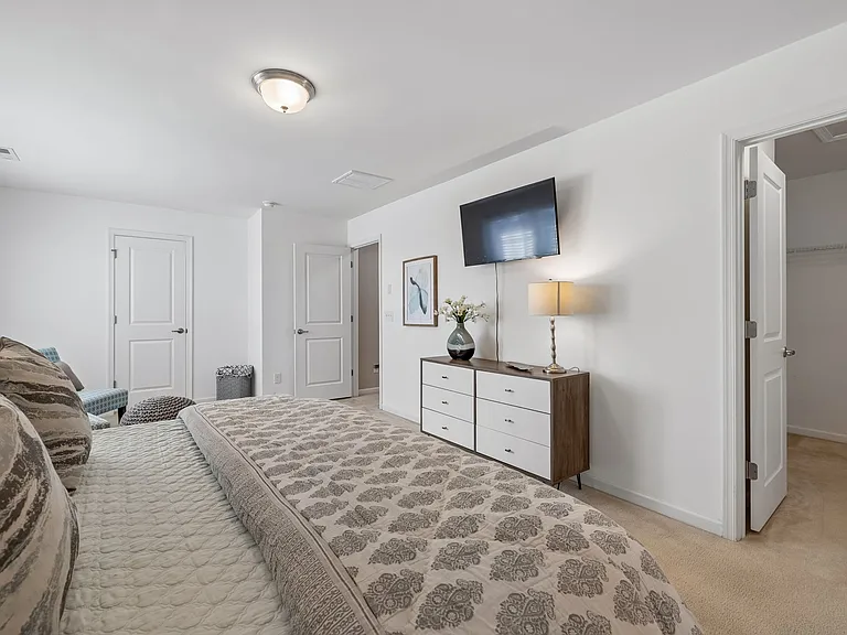 7717 Tranquil Trl — Photo 25