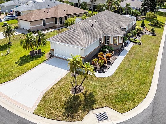3rd image of 4900 Canoe Ct