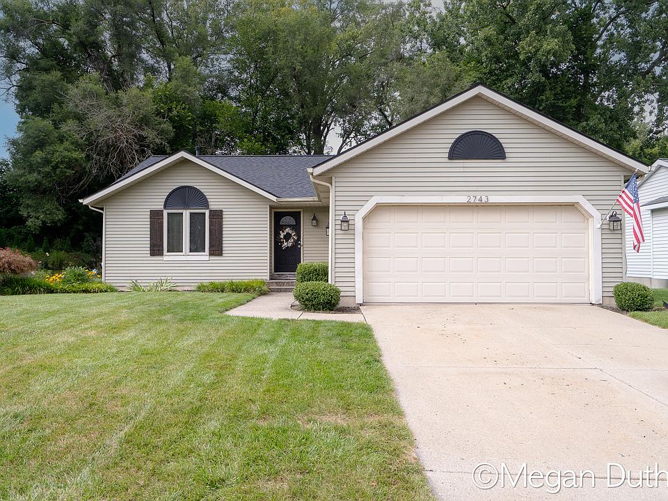 1st image of 2743 Olivia St NW