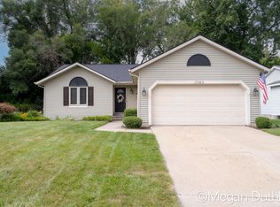 2743 Olivia St NW, Grand Rapids, MI 49504