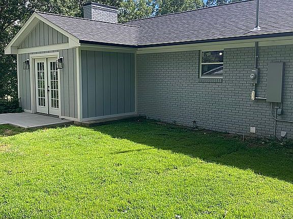 4th image of 290 Park Hills Dr