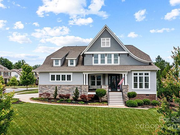 2nd image of 14103 Holly Glade Cir