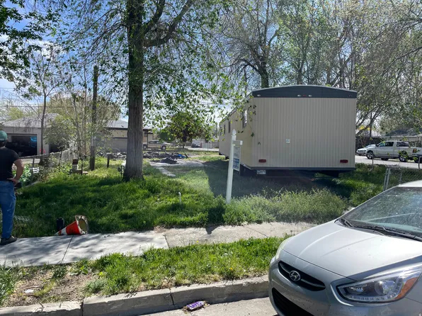 2813 S Spencer Ave, Magna, UT 84044