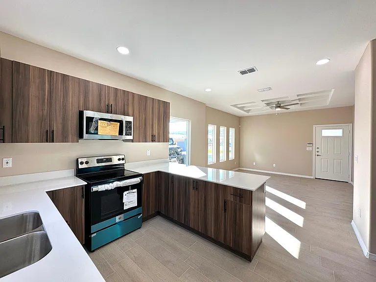 2914 W Kenwood St #1 — Photo 9