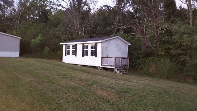 2nd image of 77 Tom Honaker Rd