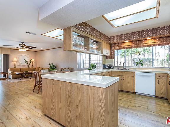 5th image of 3205 Dona Emilia Dr