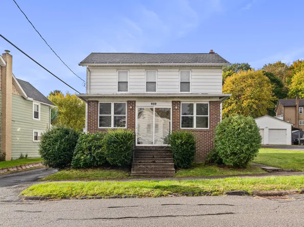 609 Dorey St, Clearfield, PA 16830