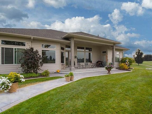 2nd image of 214 Eagle Dr