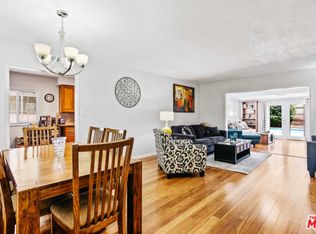 8442 Noble Ave, North Hills, CA 91343