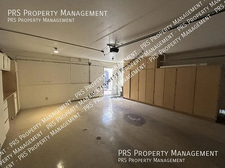 5100 N Miller Rd #11 — Photo 40