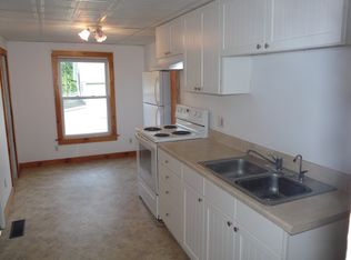 25 Main St #2, Enfield, NH 03748