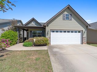 627 Clarion Ct, Boiling Springs, SC 29316