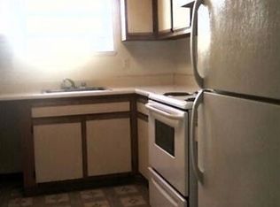 39 Oak St APT 3, Walden, NY 12586