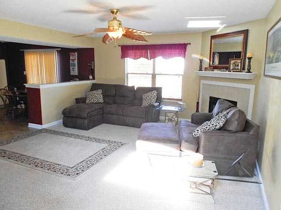 4th image of 5111 Rocky Mountain Dr