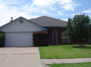 1708 Yellowstone Ln, Edmond, OK 73003