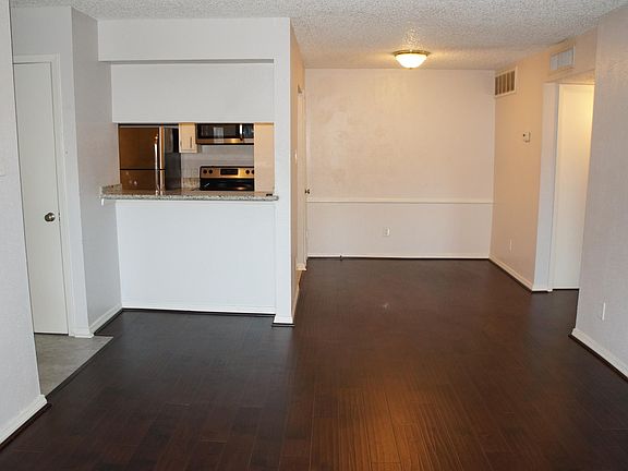 3rd image of 2800 Jeanetta St APT 1013
