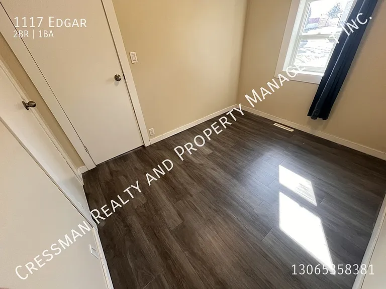 1117 Edgar St — Photo 7