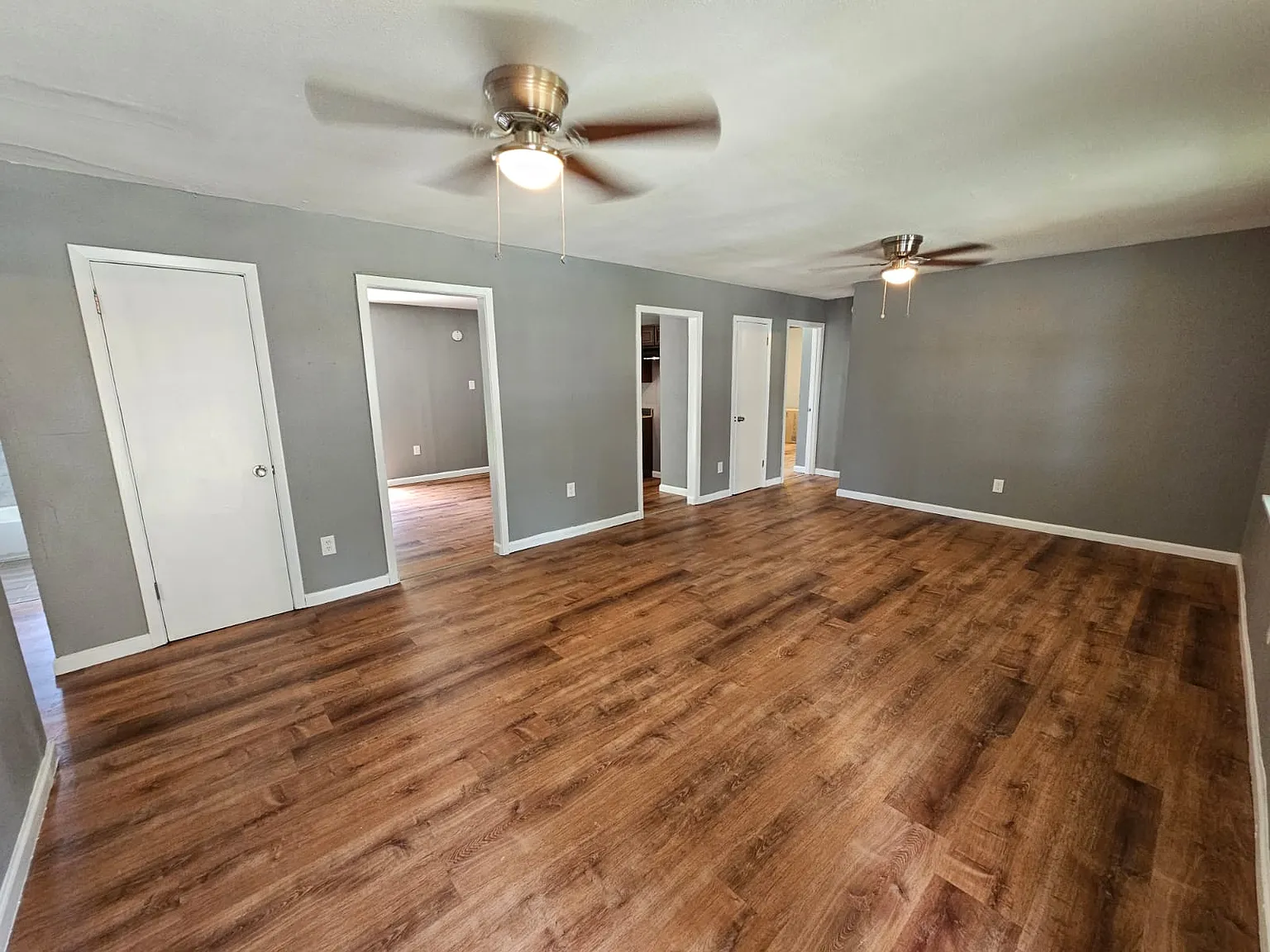 1325 Bruce Street - 1 — Photo 3