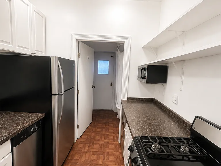 415 W 144th St #1R — Photo 7