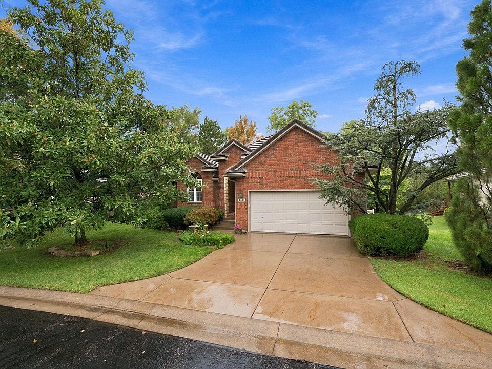 1st image of 2833 N Plumthicket Cir