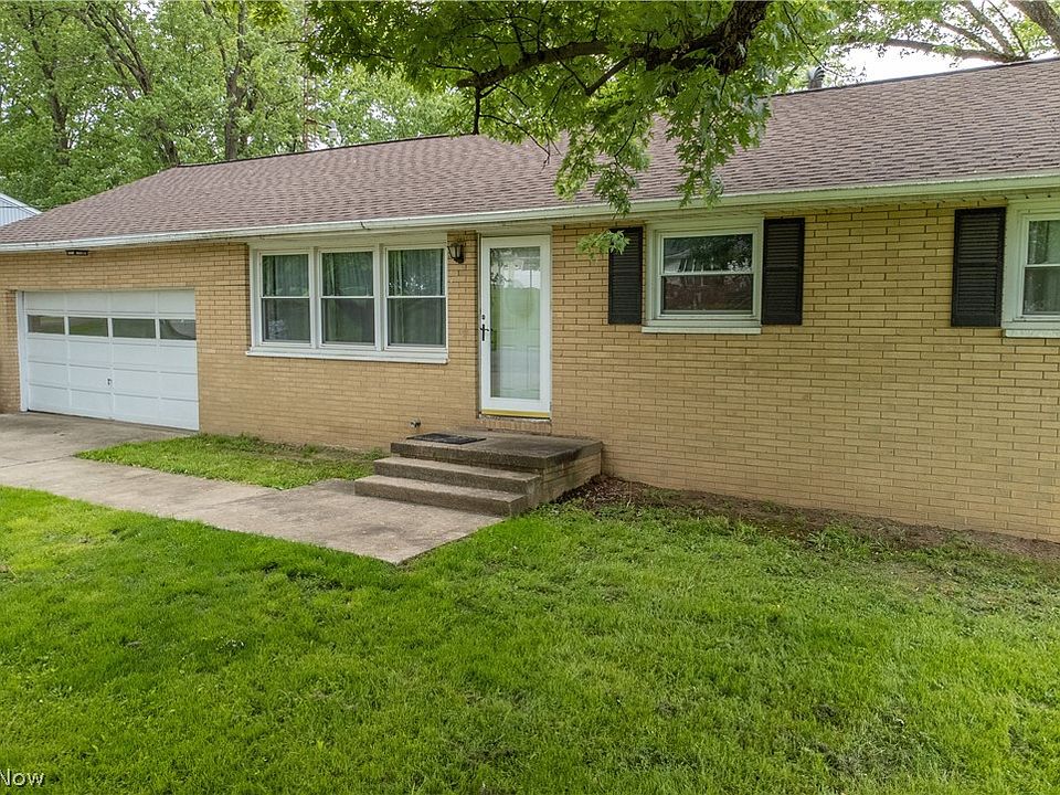 121 Belvoir Dr NE, East Canton, OH 44730 Zillow