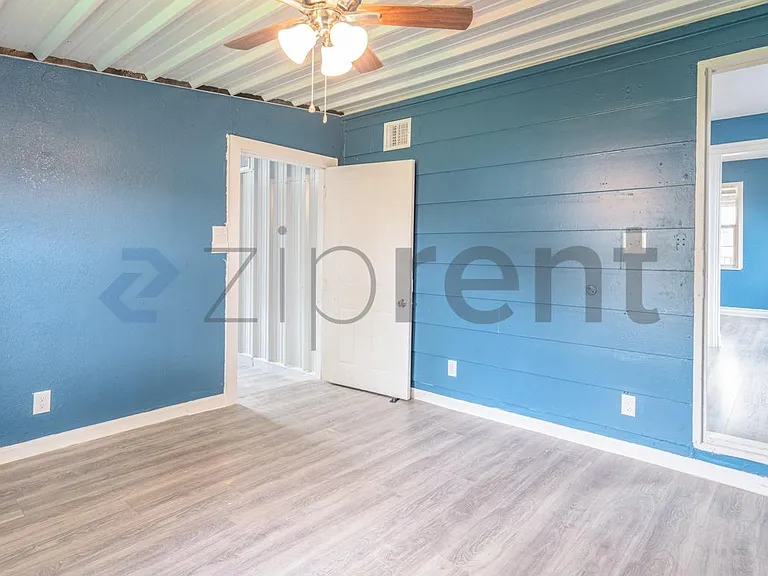 1411 Sanco St — Photo 14