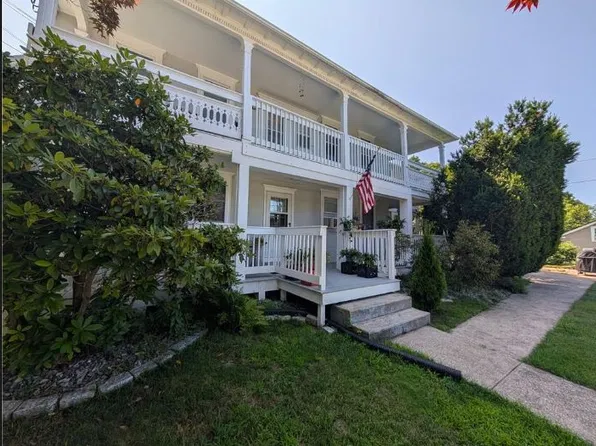 432 Fairview Ave #1, Coventry, RI 02816