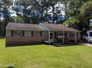 102 S Hill Ct, Jacksonville, NC 28540
