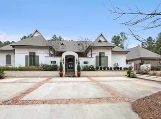 224 Hidden Oaks Dr, Ridgeland, MS 39157