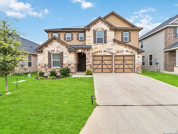 2nd image of 264 Deer Crest Dr