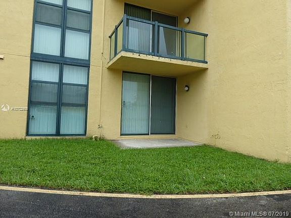 3rd image of 11790 SW 18th St APT 131-3