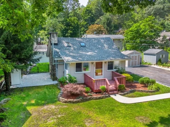 205 Winetka Rd, Vernon Twp., NJ 07422
