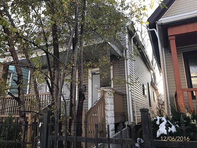 2nd image of 651 W 60th St