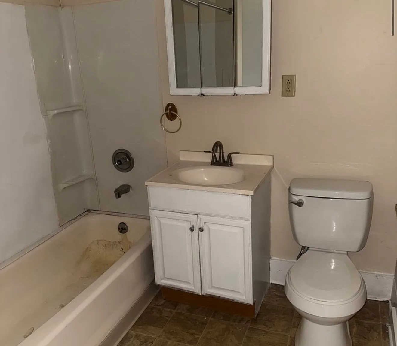 2 bed, $1,350 — Photo 2